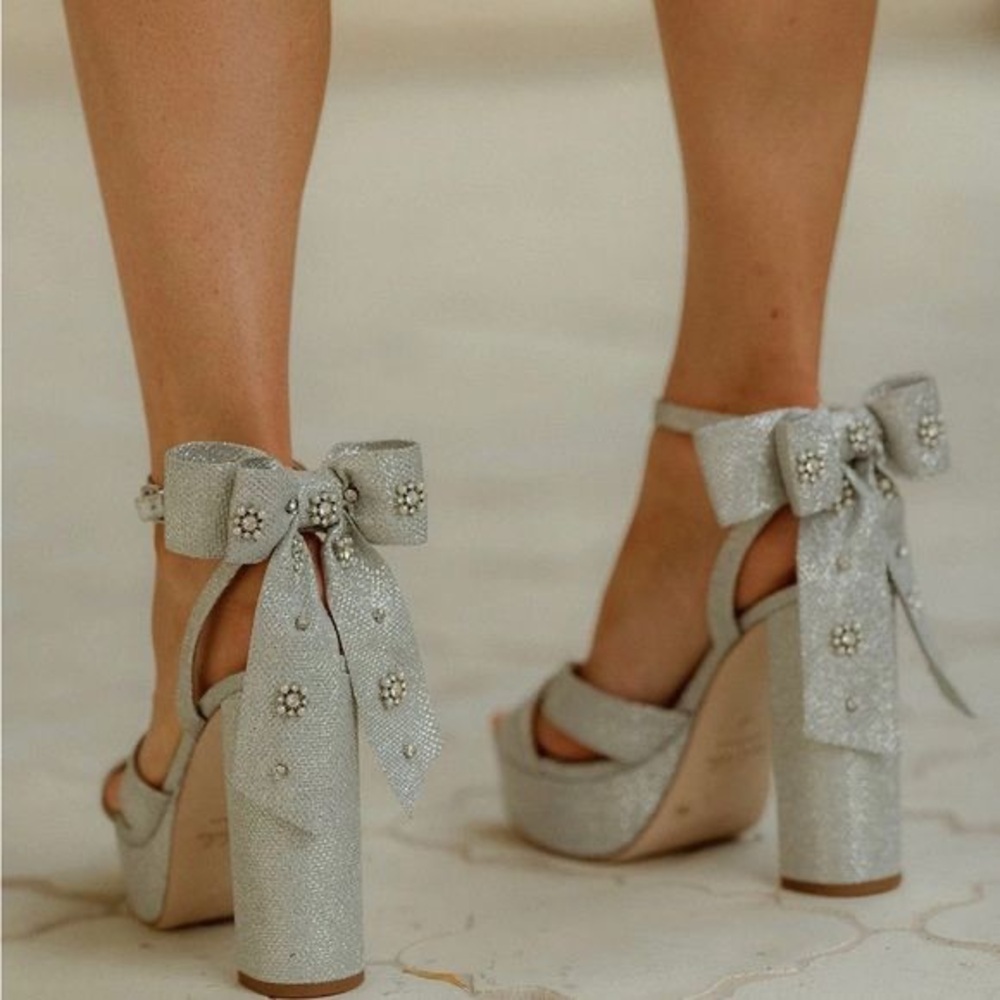 ANTONIO MELANI x Nicola Bathie - Glittering Silver Bow Heels